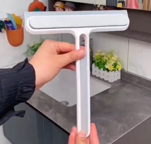 Brosse nettoyante 3 en 1