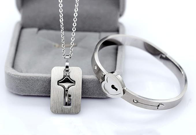 ENSEMBLE BRACELET ET COLLIER À CLÉS LOVE LOCK